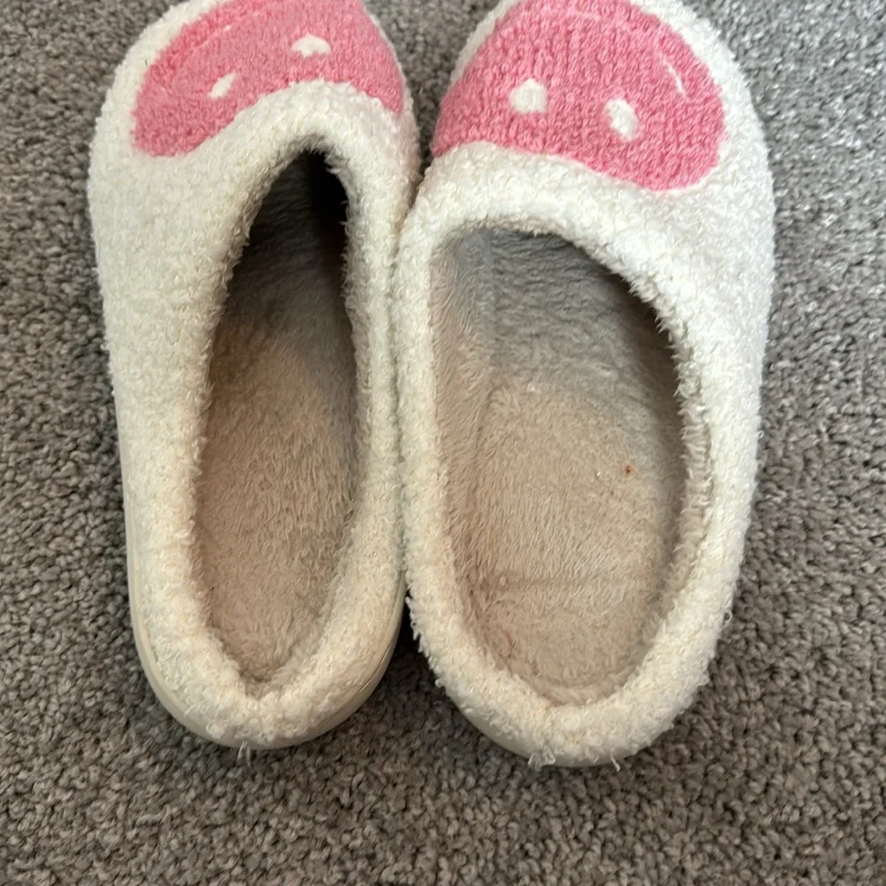 Smiley Slippers - Picture 2 of 3